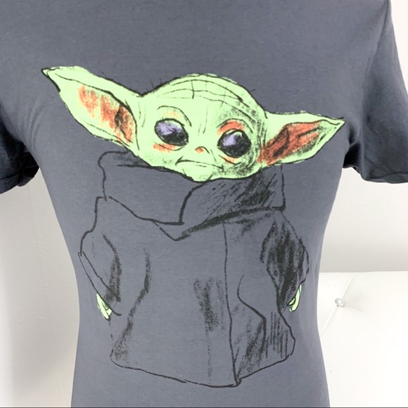 NWT Men’s Star Wars Officially Licensed Mandalorian The Child Crew Neck T-Shirt - Picture 3 of 7